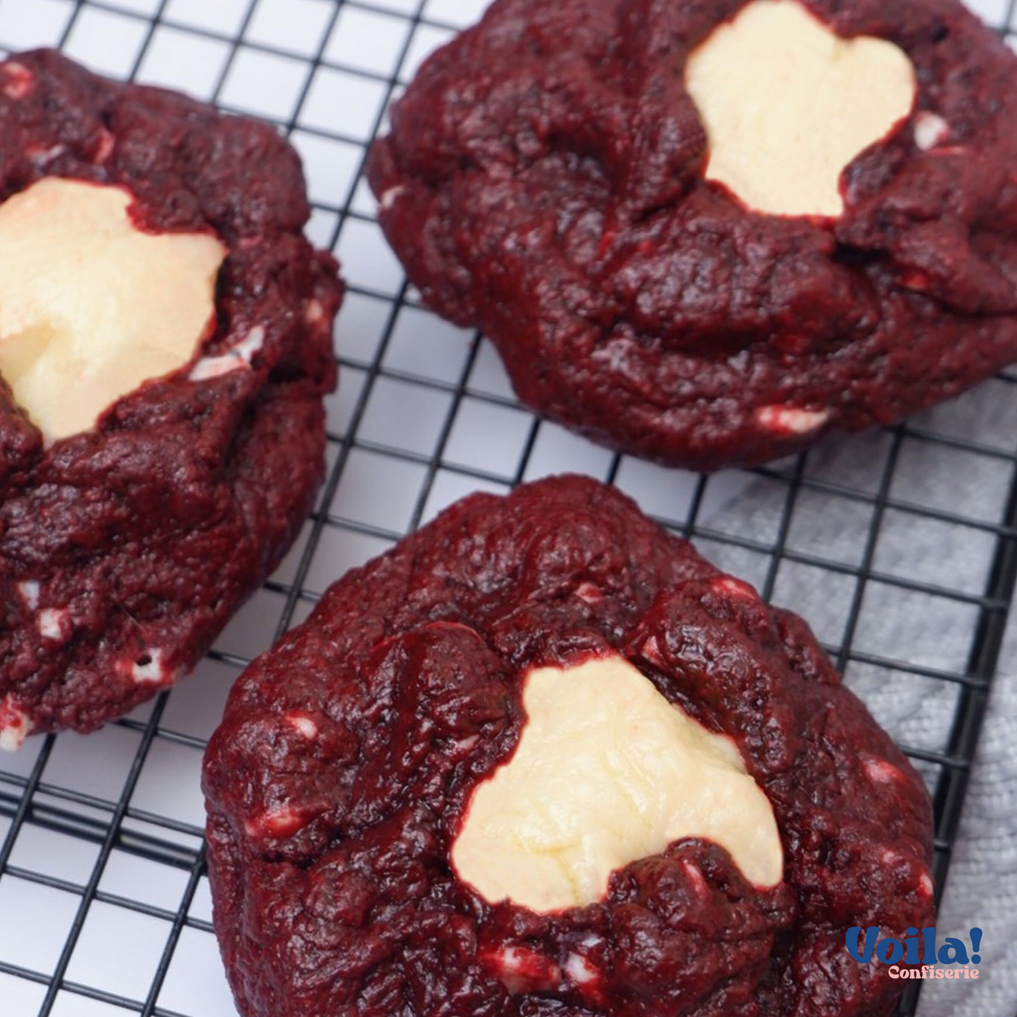 Red Velvet Cream Cheese Cookie